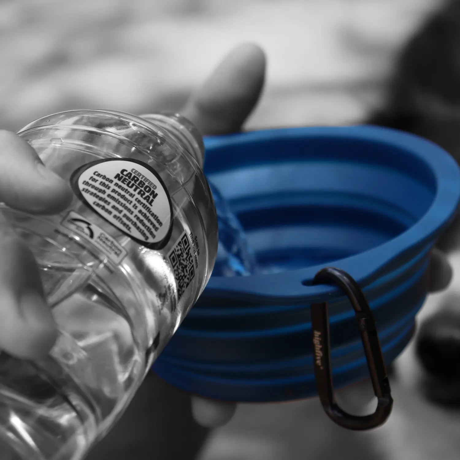 ZipZap™ Portable Dog Bowl