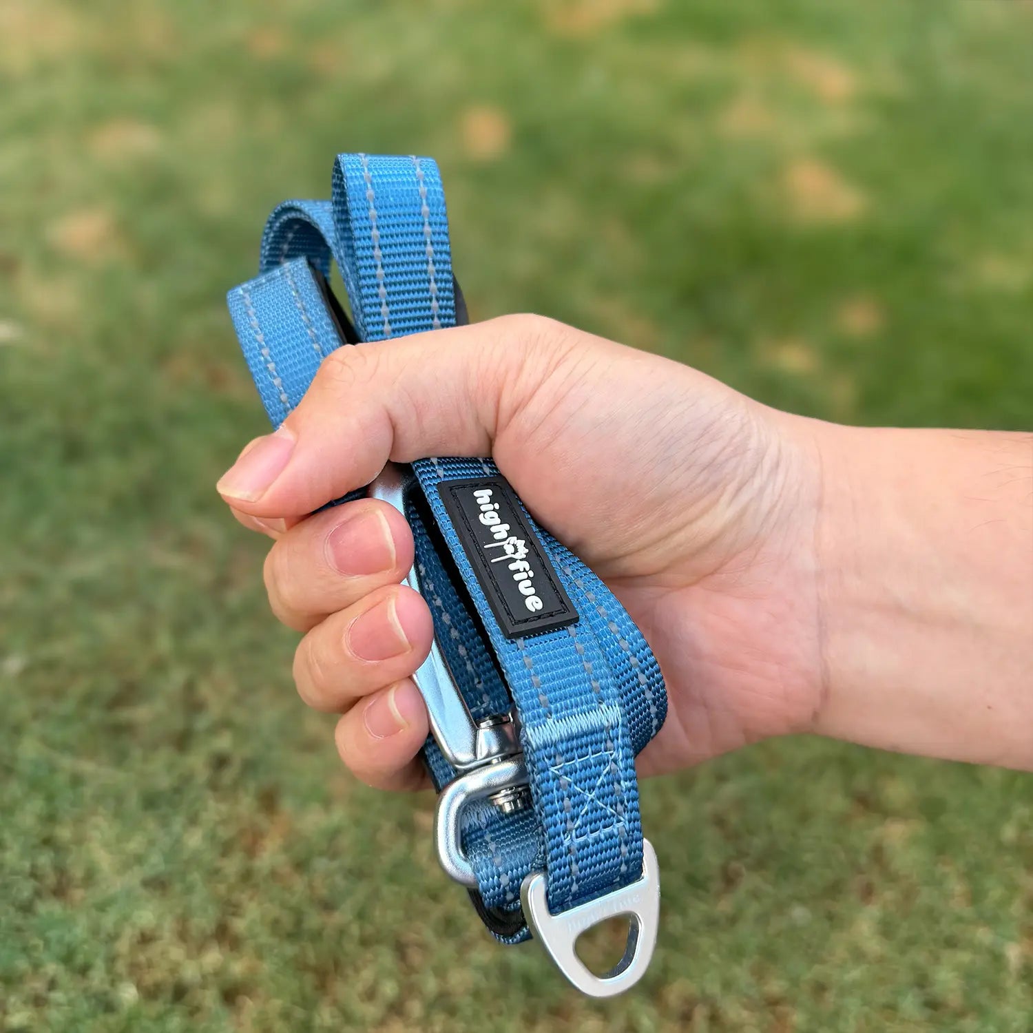 Lightweight dog leash with padded handle for extra comfort